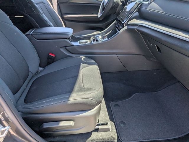 2026 Jeep Grand Cherokee GRAND CHEROKEE L LAREDO 4X2