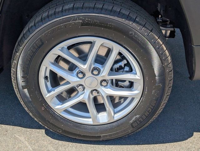 2026 Jeep Grand Cherokee GRAND CHEROKEE L LAREDO 4X2