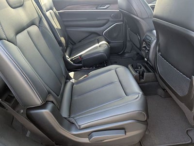 2026 Jeep Grand Cherokee GRAND CHEROKEE L LIMITED 4X2