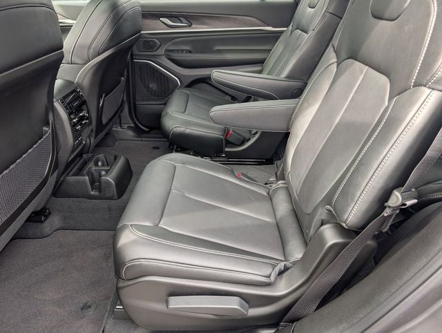 2026 Jeep Grand Cherokee GRAND CHEROKEE L LIMITED RESERVE 4X4