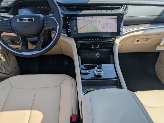 2026 Jeep Grand Cherokee GRAND CHEROKEE L LIMITED 4X4