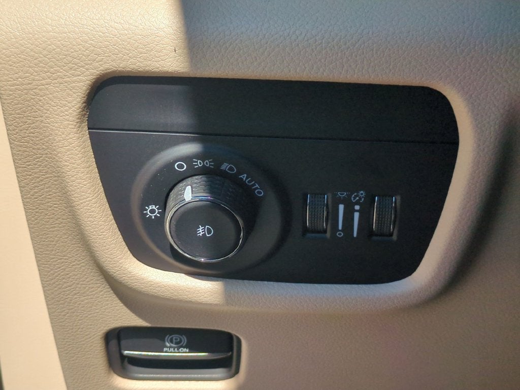 2027 Jeep Grand Cherokee L Limited