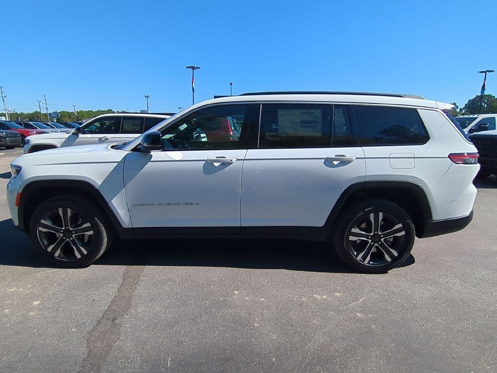 2027 Jeep Grand Cherokee L Limited