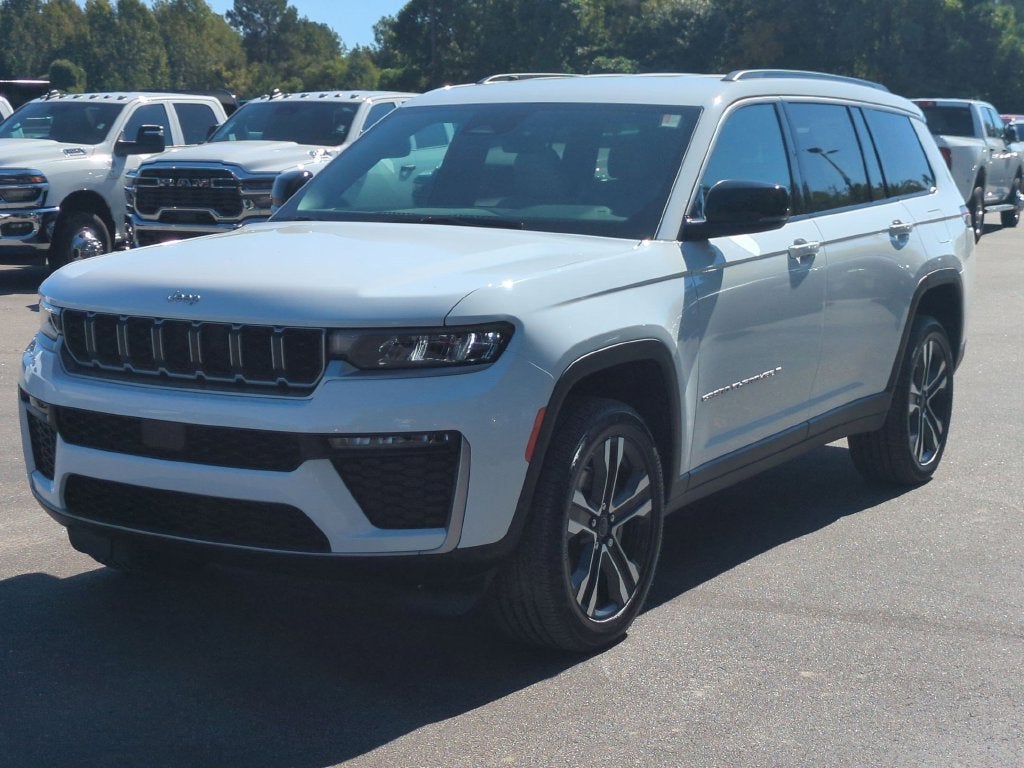 2027 Jeep Grand Cherokee L Limited