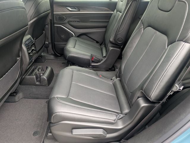 2026 Jeep Grand Cherokee GRAND CHEROKEE L LIMITED RESERVE 4X4