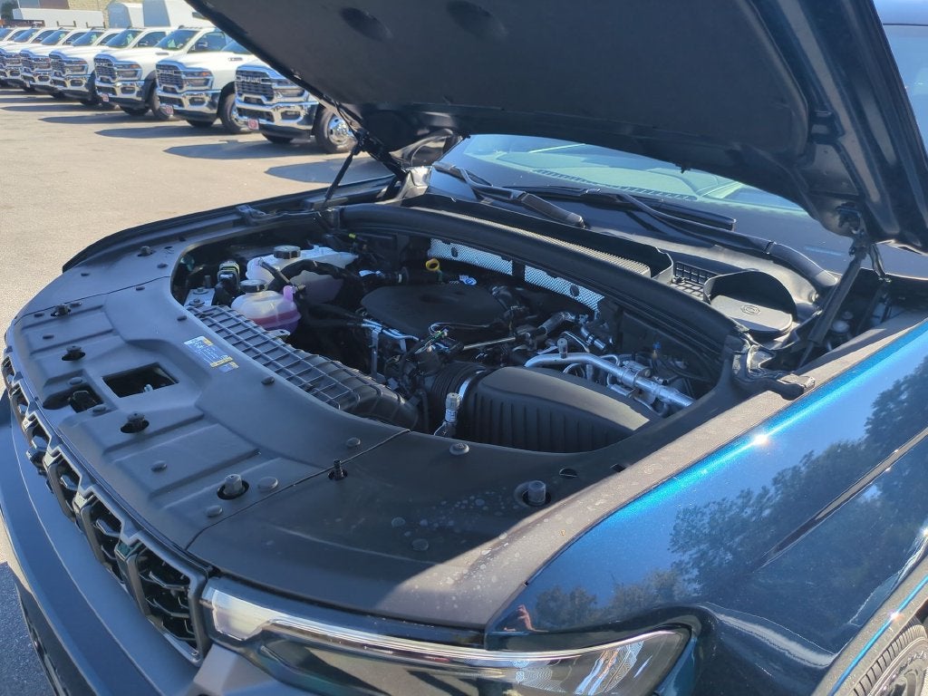 2027 Jeep Grand Cherokee L Summit