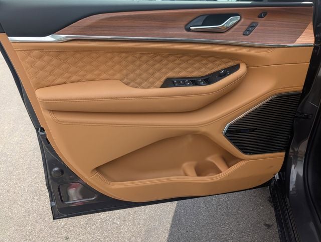 2026 Jeep Grand Cherokee L Summit