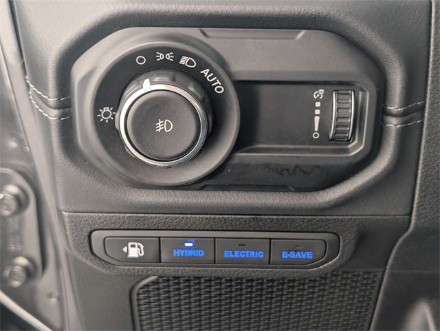 2025 Jeep Wrangler Sahara 4xe