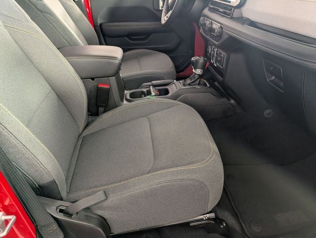 2025 Jeep Wrangler Sahara 4xe