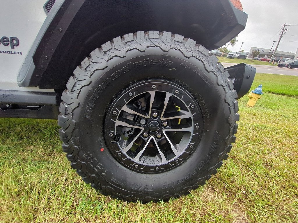 2027 Jeep Wrangler Moab 392