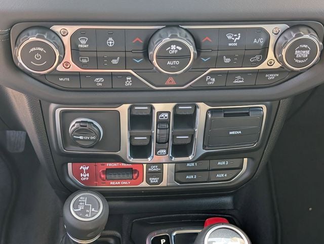2026 Jeep Wrangler WRANGLER 4-DOOR MOAB 392