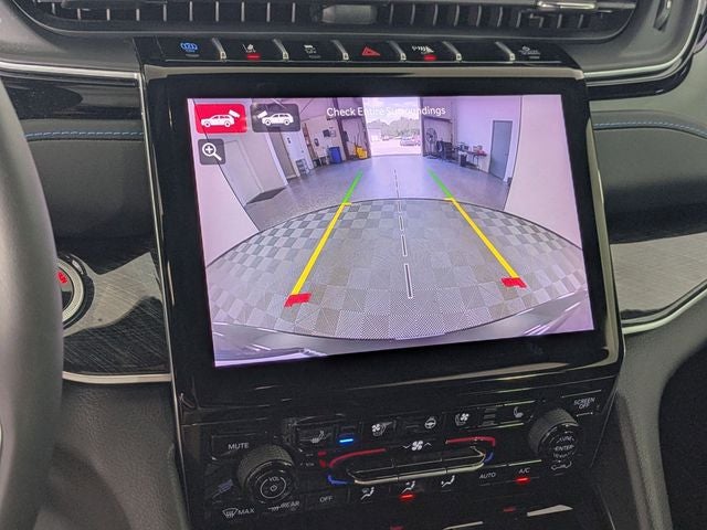 2024 Jeep Grand Cherokee 4xe Trailhawk