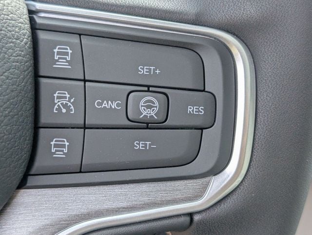 2026 Jeep Grand Wagoneer L 4x2