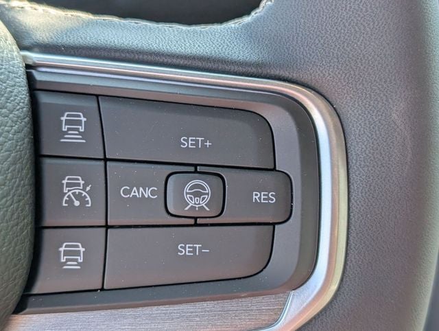 2026 Jeep Grand Wagoneer L 4x2