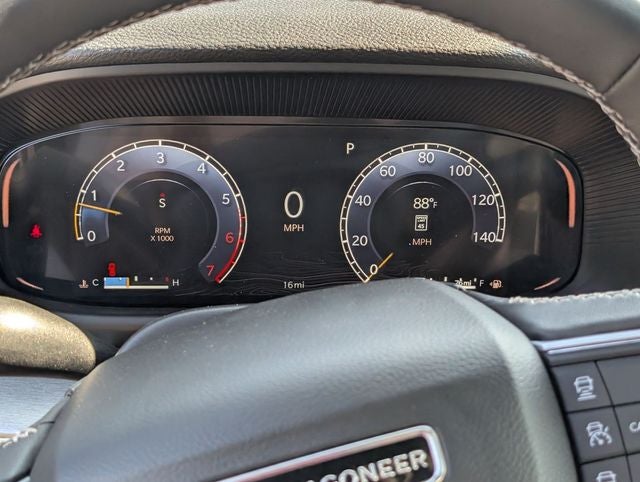 2026 Jeep Grand Wagoneer L 4x4