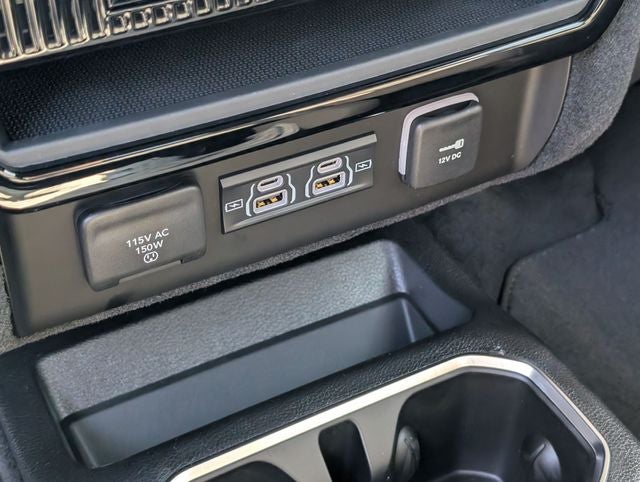 2026 Jeep Grand Wagoneer L 4x4