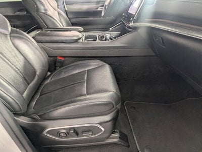 2023 Jeep Wagoneer L Series II