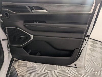 2023 Jeep Wagoneer L Series II