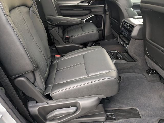 2026 Jeep Grand Wagoneer GRAND WAGONEER L LIMITED RESERVE 4X4