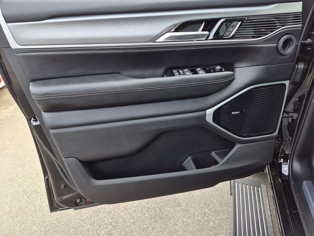 2026 Jeep Grand Wagoneer L Limited Altitude