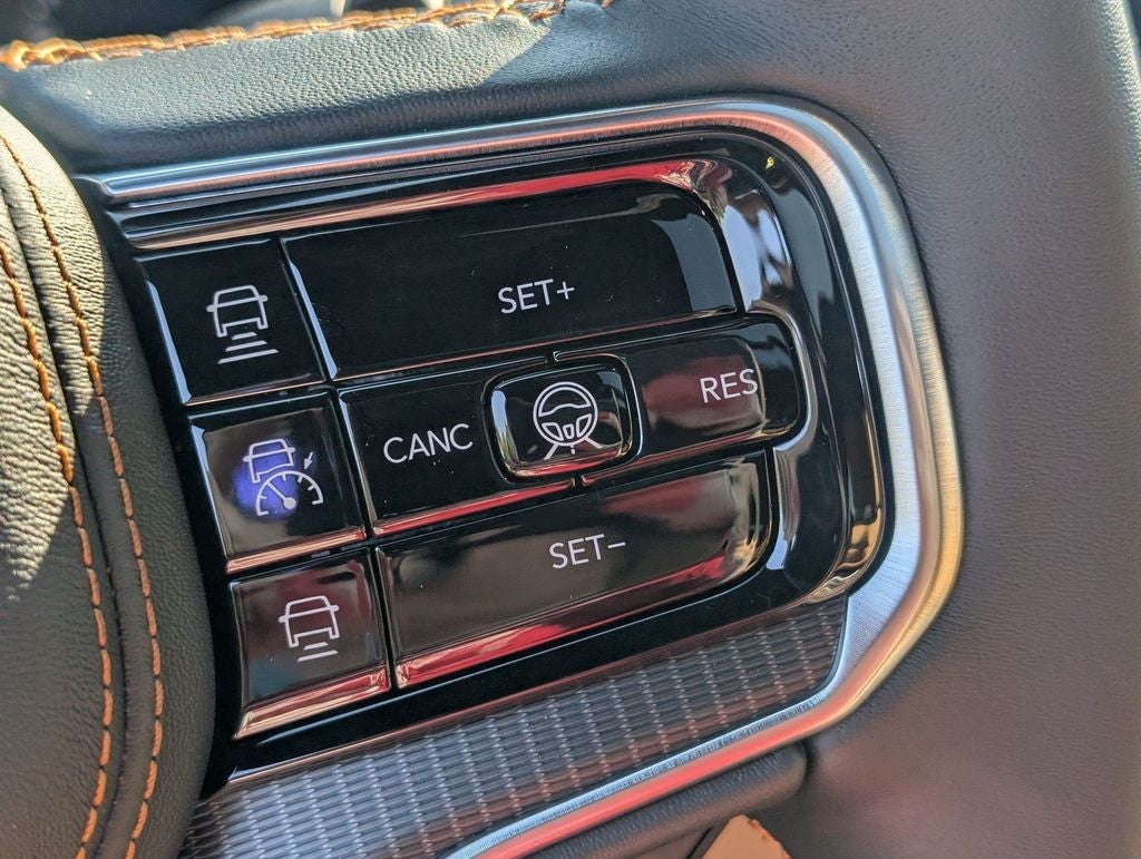 2026 Jeep Grand Wagoneer L Summit Reserve