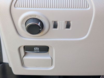 2026 Jeep Grand Wagoneer 4x2