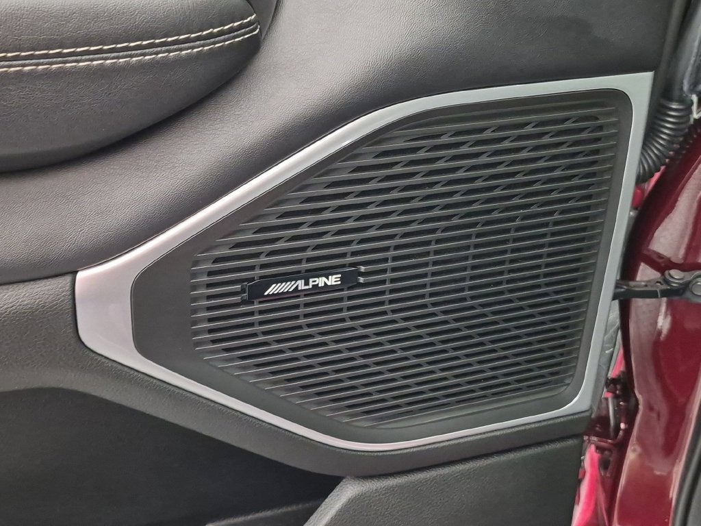 2024 Jeep Wagoneer Base