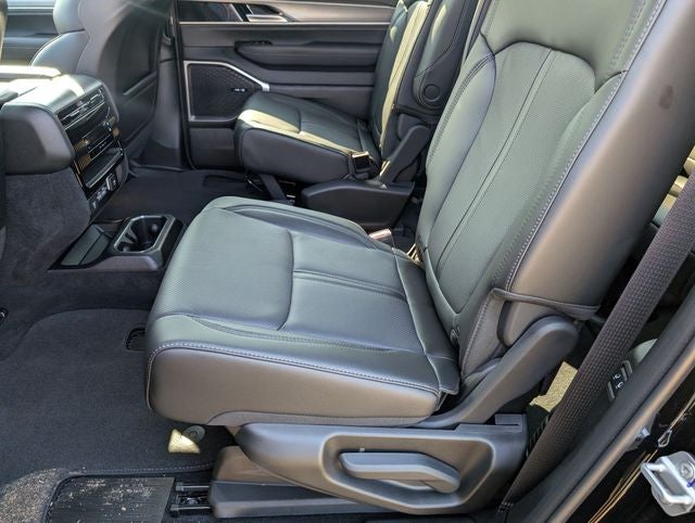 2026 Jeep Grand Wagoneer 4x4