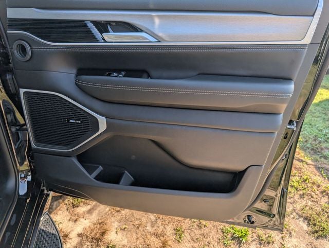 2026 Jeep Grand Wagoneer 4x4