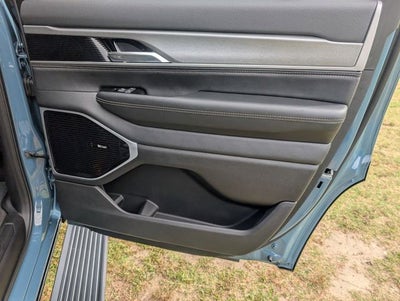 2026 Jeep Grand Wagoneer Limited Altitude