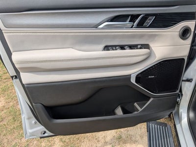 2026 Jeep Grand Wagoneer Limited Reserve