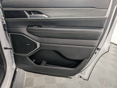 2023 Jeep Wagoneer Series III