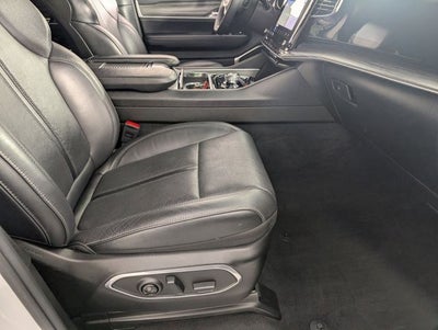 2023 Jeep Wagoneer Series III