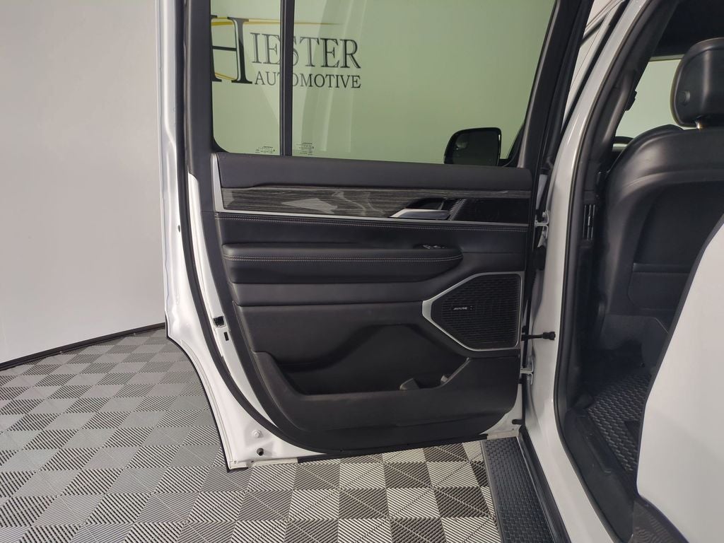 2022 Jeep Wagoneer Series III