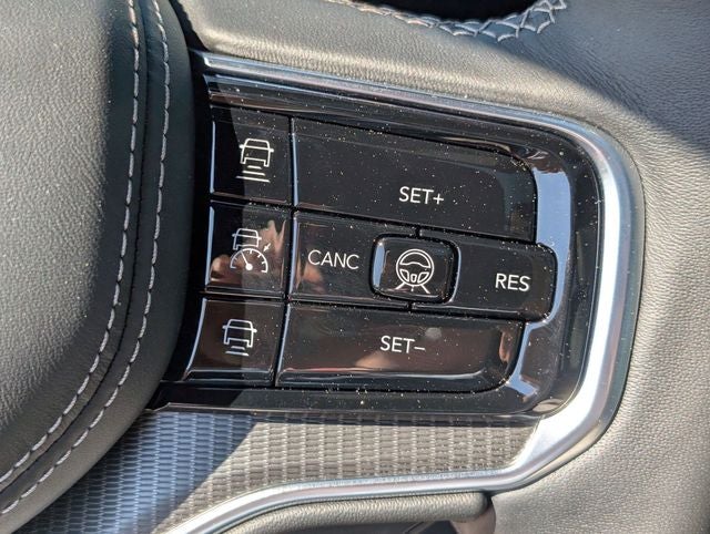 2026 Jeep Grand Wagoneer Summit Obsidian