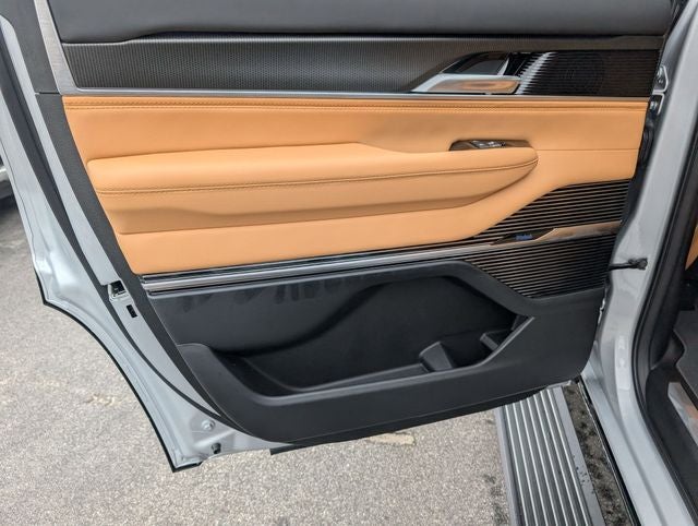 2026 Jeep Grand Wagoneer Summit Reserve