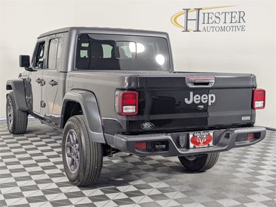 2023 Jeep Gladiator Overland