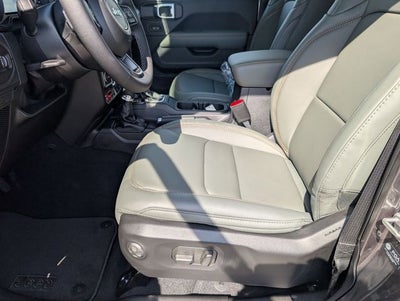 2026 Jeep Gladiator GLADIATOR MOJAVE X 4X4