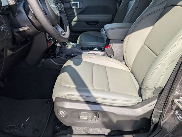 2026 Jeep Gladiator GLADIATOR MOJAVE X 4X4