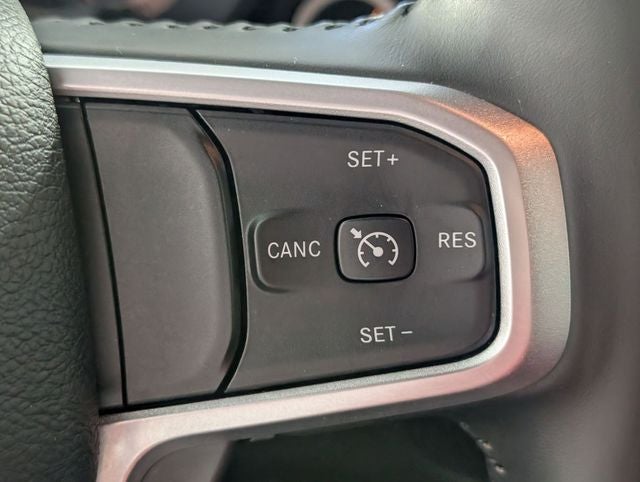 2022 RAM 1500 Big Horn Crew Cab 4x2 5'7' Box