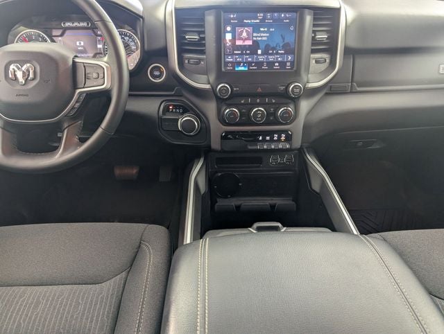 2022 RAM 1500 Big Horn Crew Cab 4x2 5'7' Box