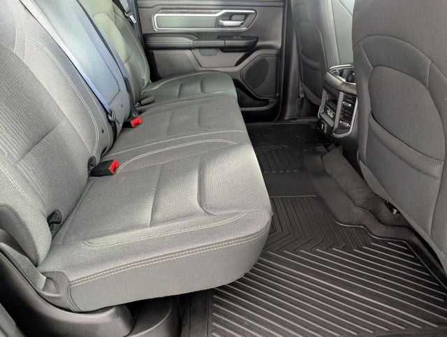2022 RAM 1500 Big Horn Crew Cab 4x2 5'7' Box