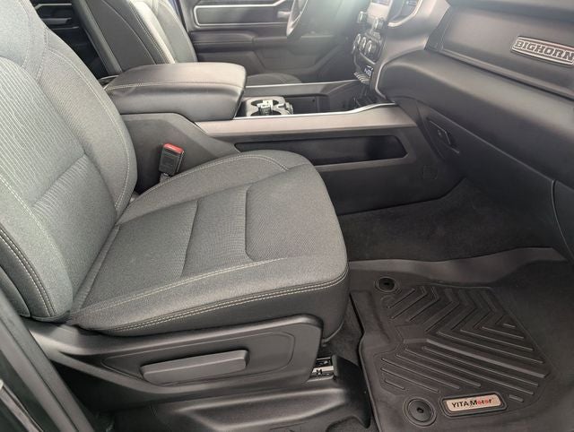 2022 RAM 1500 Big Horn Crew Cab 4x2 5'7' Box