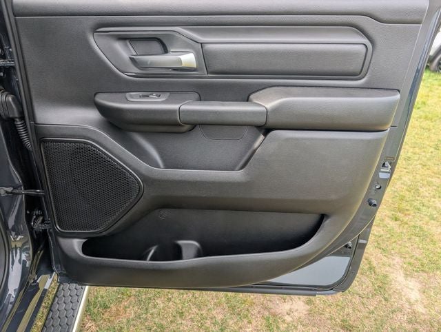 2026 RAM Ram 1500 RAM 1500 EXPRESS CREW CAB 4X2 5'7' BOX