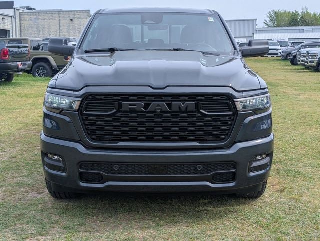 2026 RAM Ram 1500 RAM 1500 EXPRESS CREW CAB 4X2 5'7' BOX
