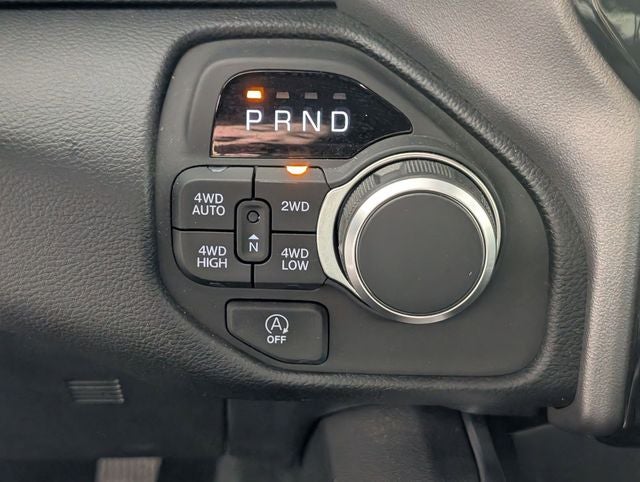 2025 RAM 1500 Big Horn Crew Cab 4x4 5'7' Box