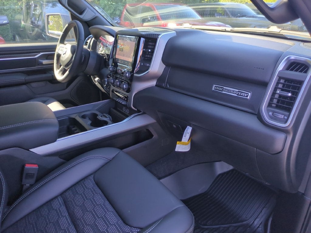 2027 RAM 1500 Big Horn/Lone Star