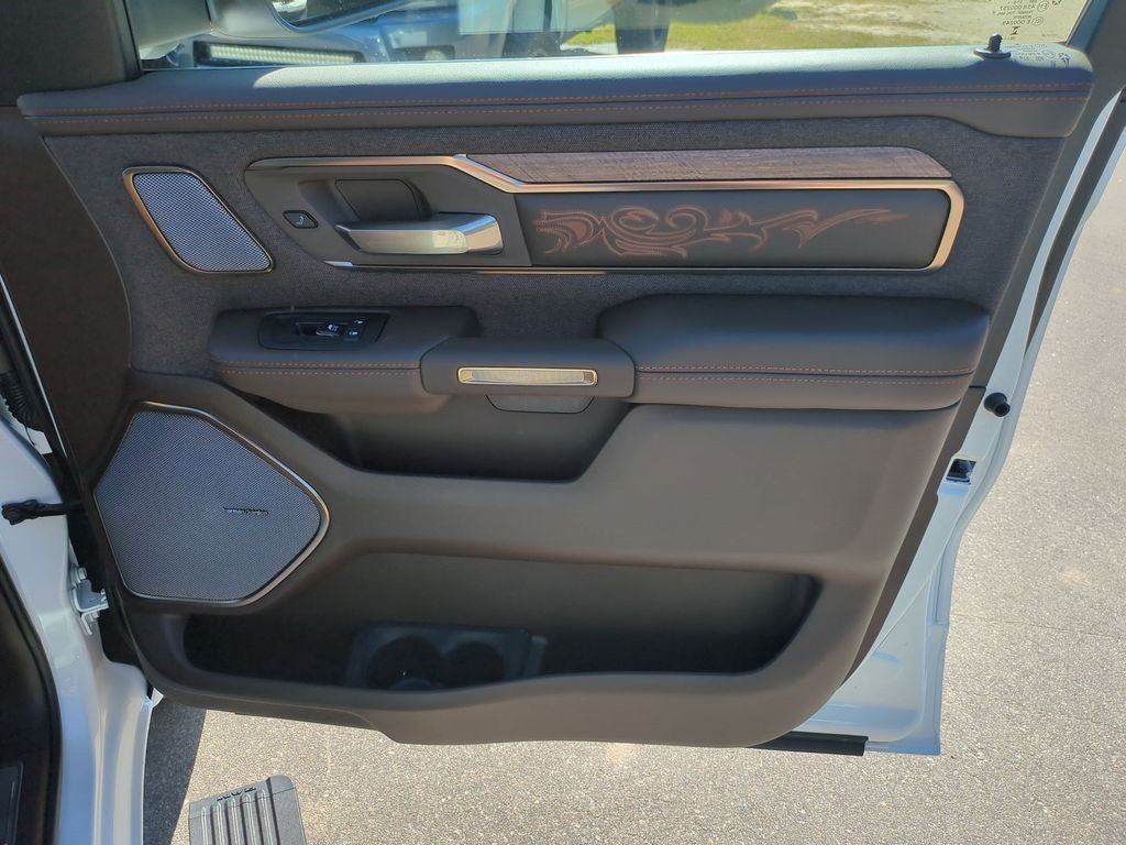 2027 RAM 1500 Limited