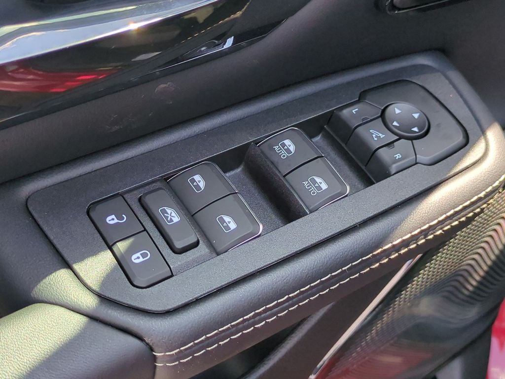 2027 RAM 1500 Limited