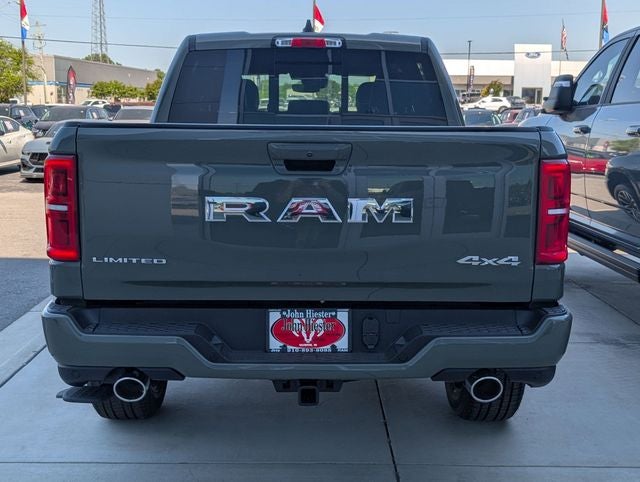 2026 RAM Ram 1500 RAM 1500 LIMITED CREW CAB 4X4 5'7' BOX
